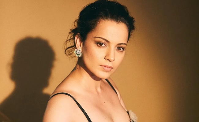Kangana Says Film Industry In 'Fake And Insincere'
