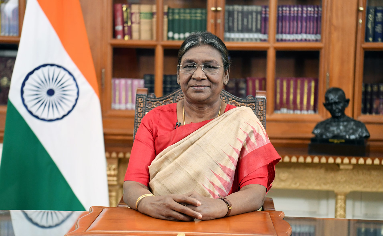 Prez Murmu extends greetings on Gujarat Foundation Day