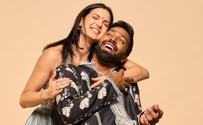 Pandya's Divorce Drama: Rumors Swirl