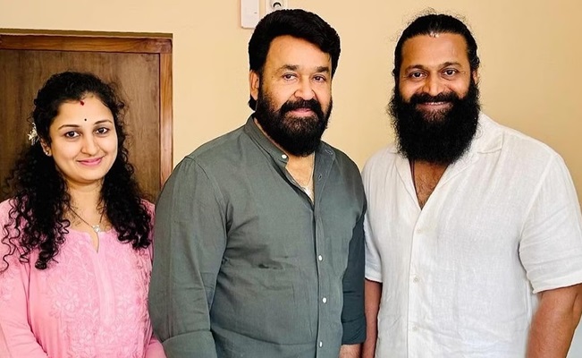 Rishab Shetty Shares Pics From His Meet-Up With Mohanlal