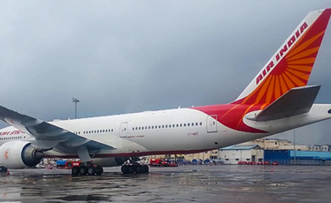 DGCA directs Air India to remove 3 senior officials