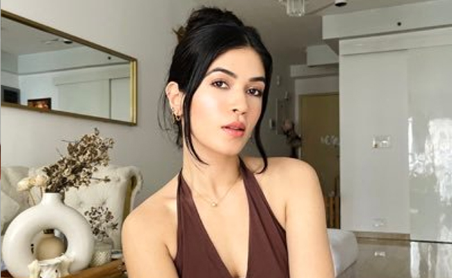 Actress Lost 'Huge Cash'- Slams The Police