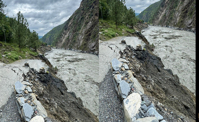 Six killed after landslide bury 2 houses in Himachal Pradesh
