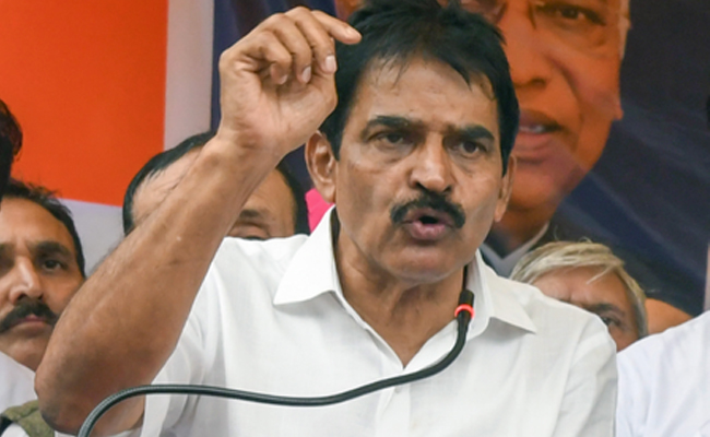 KC Venugopal counters Tharoor’s dynastic politics critique