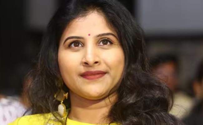 Mangli Caught in Ganja Controversy