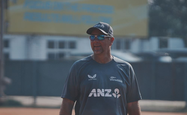 McMillan appointed full-time New Zealand women assistant coach