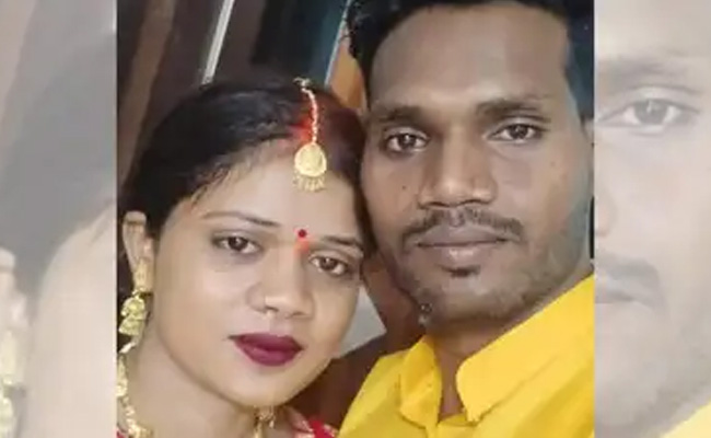 Wife Enters Honeymoon Suite with a Knife