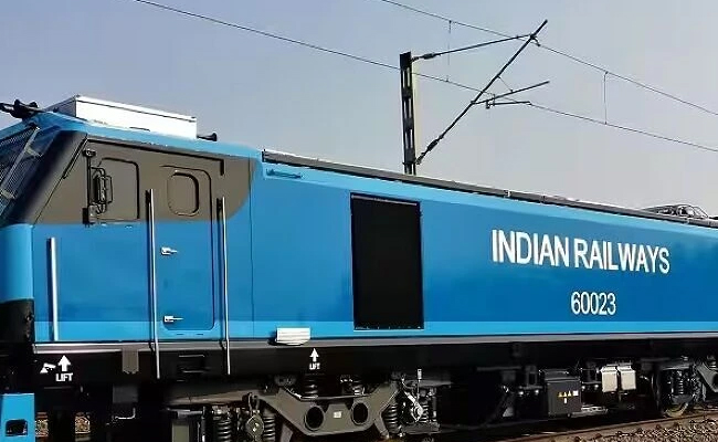 India Stuns the World with a New Hydrogen-Powered Rail Engine!