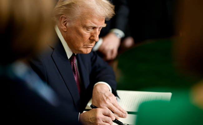 US policy oscillates between confrontation and conciliation, especially for India, China