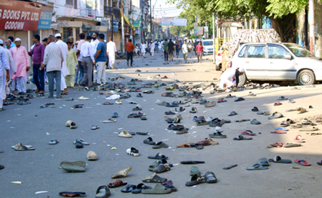 'I Love Muhammad' row: Oppn accuses UP govt of instigating violence to 'hide failures'
